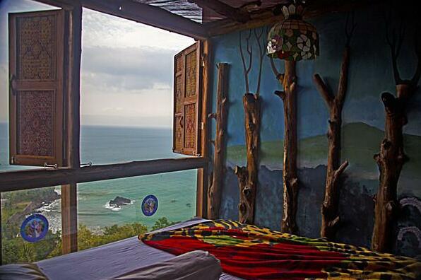 Karang Aji Beach Villa - Suite Room - Photo3