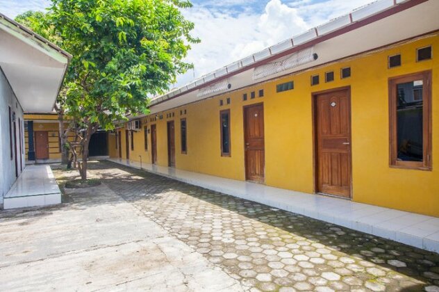 SPOT ON 2830 Azka Residence Syariah - Photo4