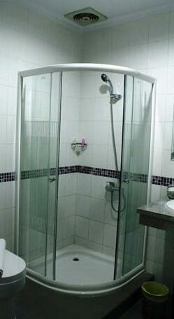 Bagus Inn Cirebon - Photo2