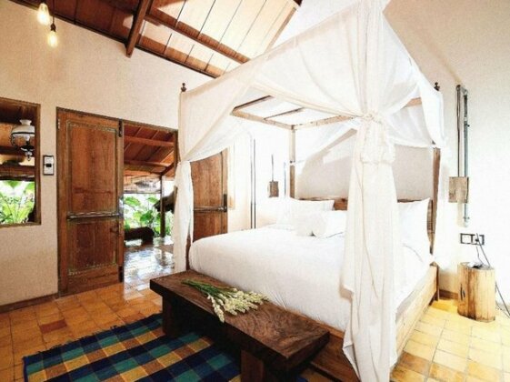 Desa Alamanis Resort Vila - Photo2