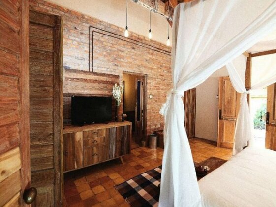 Desa Alamanis Resort Vila - Photo3