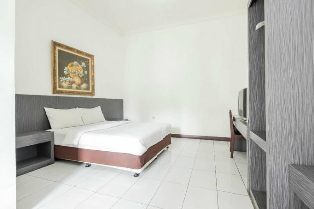 Hotel Mega Cirebon - Photo2