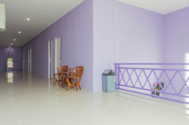 RedDoorz Plus @ Tuparev Cirebon 2 - Photo3
