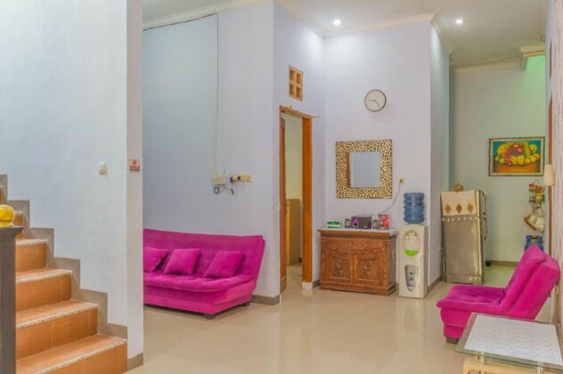 RedDoorz Syariah @ Puri Kalijaga Street - Photo3
