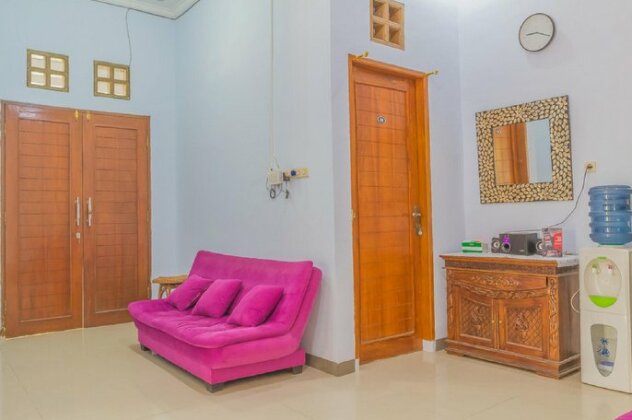 RedDoorz Syariah @ Puri Kalijaga Street - Photo4