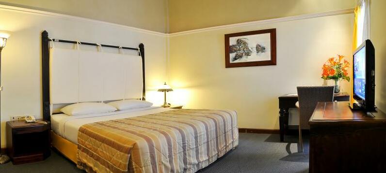 Tryas Hotel Cirebon - Photo3