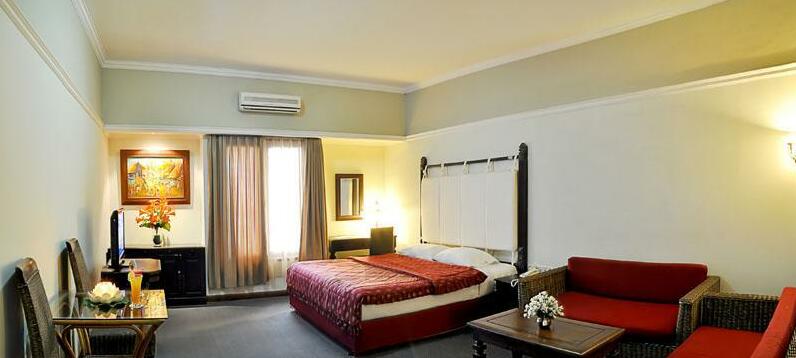Tryas Hotel Cirebon - Photo4