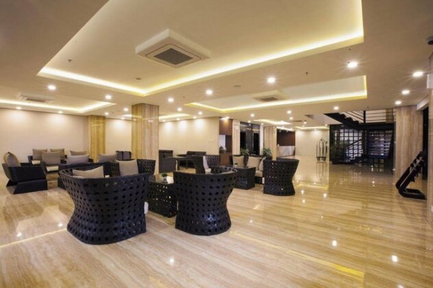 Verse Hotel Cirebon - Photo4