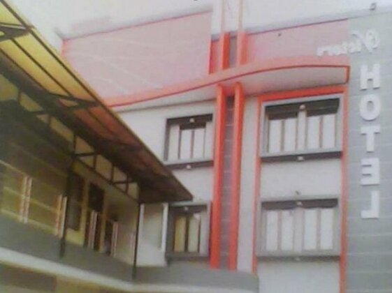 Victory Hotel Cirebon - Photo2