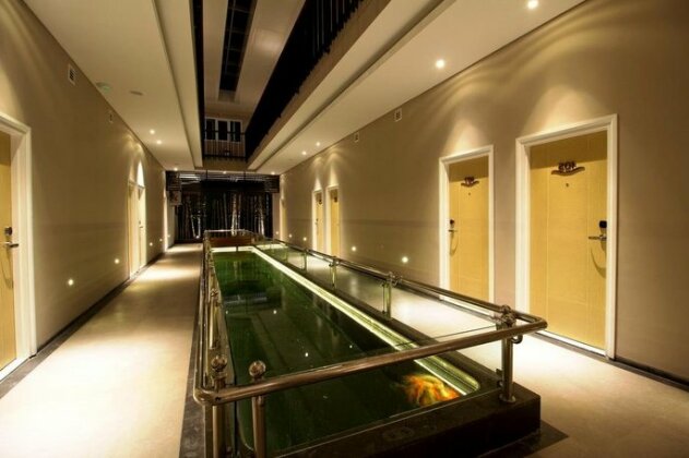 Vinotel Cirebon - Photo4