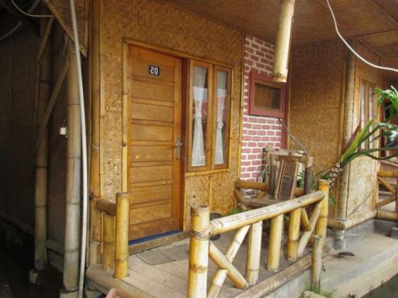 Alend Bungalow and Resto - Photo2