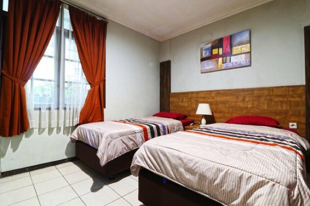 Hotel Puri Pangalengan - Photo3