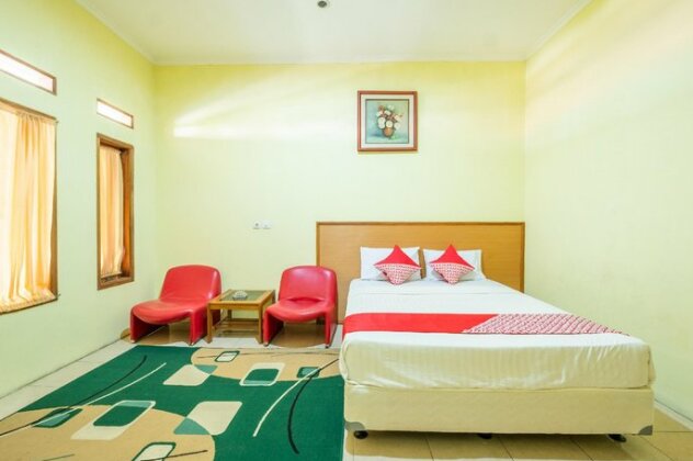 OYO 428 Pondok Winagung Hotel - Photo4