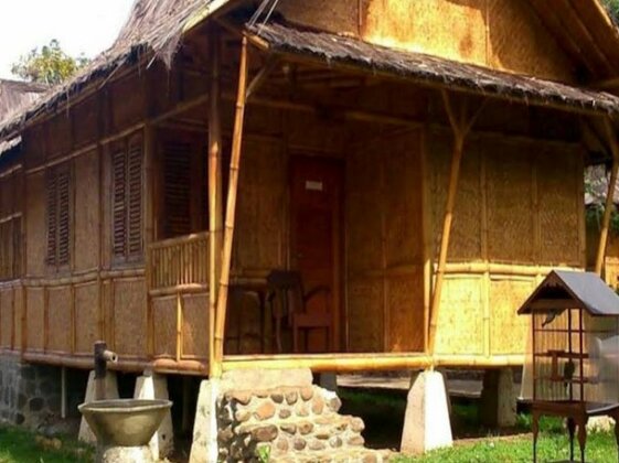 Villa Kampung Karuhun Sutan Raja