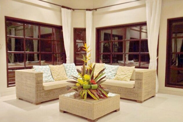 Villa Taman Indah - Photo3