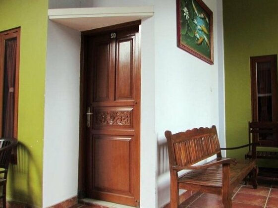 Deseruni Guest House - Photo5