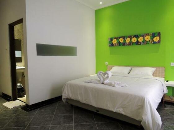 Grass Bed and Breakfast - Photo4