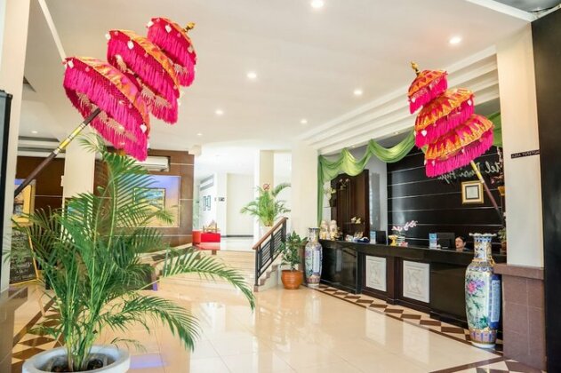Hotel Puri Ayu - Photo2