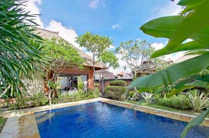 Luxury 3 Bedroom Villa in Batu Bulan