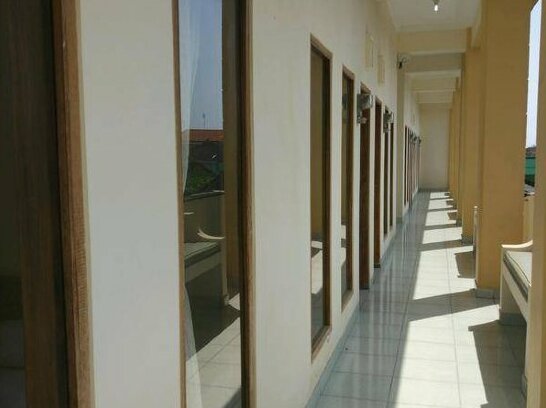 Pondok Taman 828 - Photo2