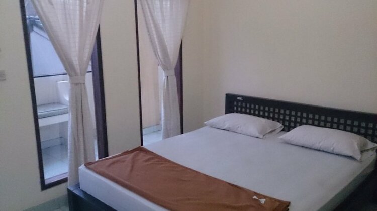 Pondok Taman 828 - Photo3
