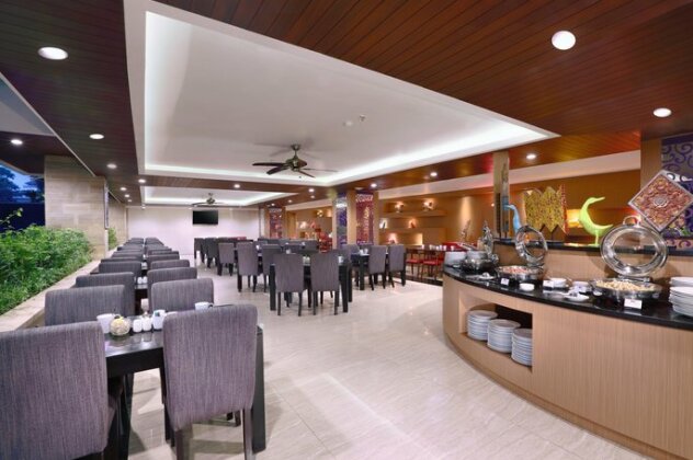 Quest San Hotel Denpasar by ASTON - Photo5