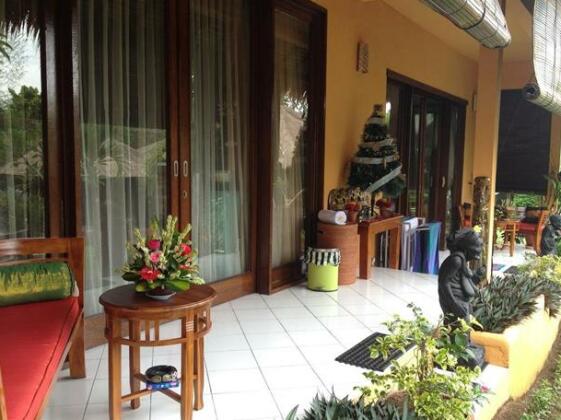 Ulina Villa - Photo5