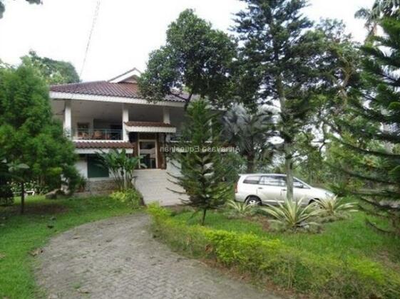 Arthayasa Guest House - Photo4