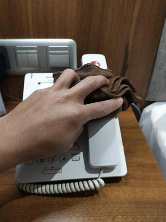 Avenzel Hotel & Convention Cibubur - Photo2
