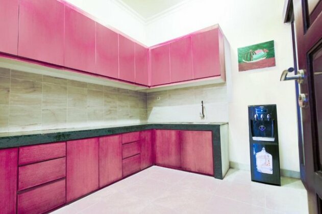 OYO 3451 Kost Shavero - Photo5