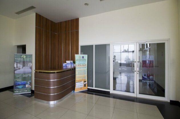 RedDoorz Apartment @ Margonda Residence 3 - Photo3
