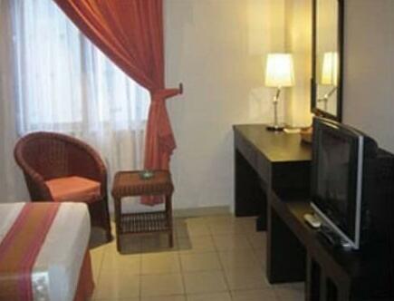 Surya Hotel Duri - Photo5