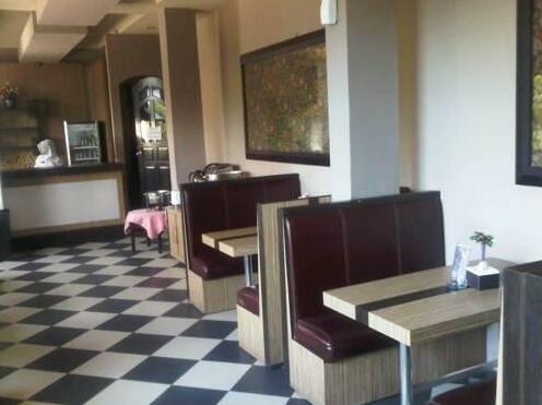 Susuka Hotel - Photo2