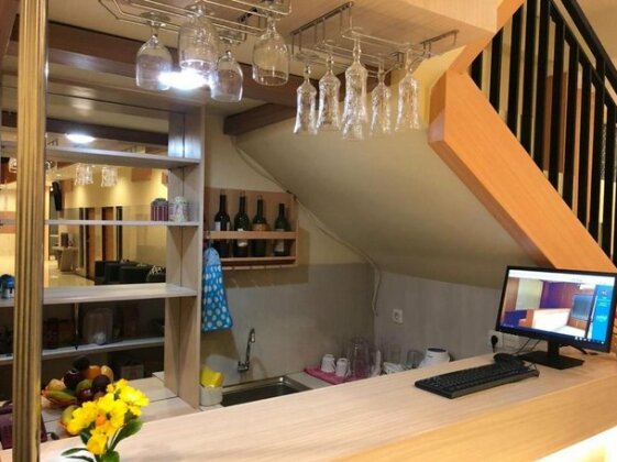 Lcr Hotel - Photo3