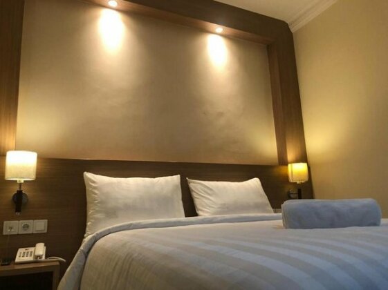 Lcr Hotel - Photo4
