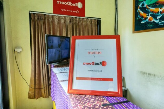 RedDoorz @ Gatot Subroto Ende - Photo2