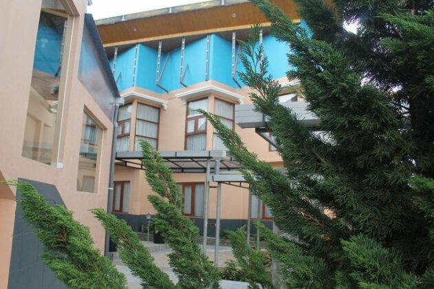 Revayah Hotels