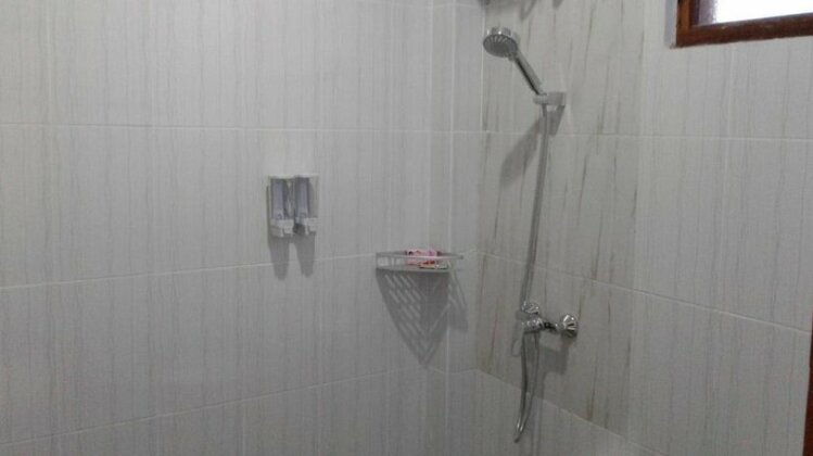 Victory Hotel Flores - Photo4