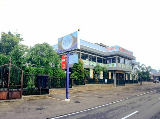 OYO 2868 Mustika Villa - Photo2