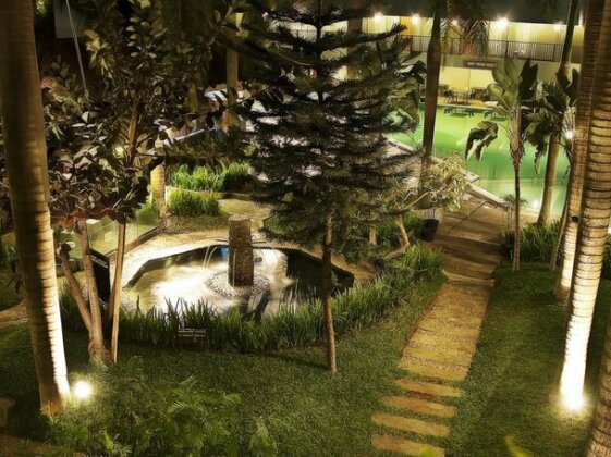Tirtagangga Hotel - Photo2