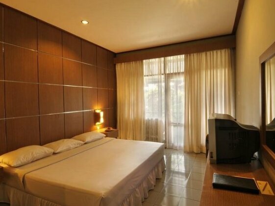 Tirtagangga Hotel - Photo5
