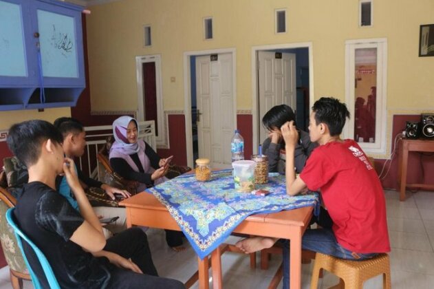 Hostel TARUNA - Photo2