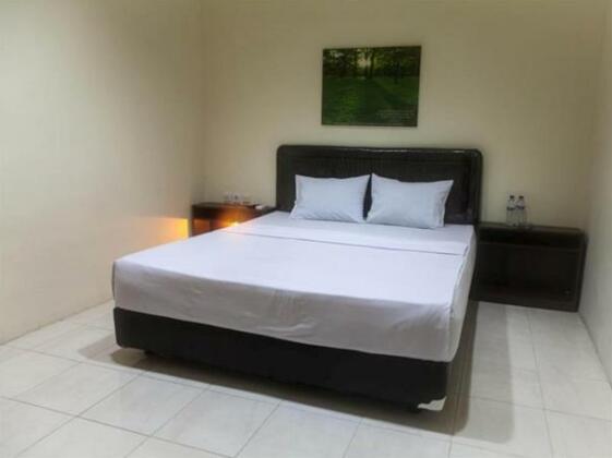 Mahkota Hotel