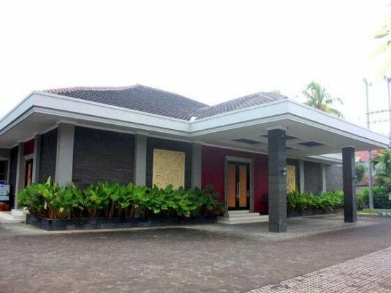 New Surya Hotel - Photo4