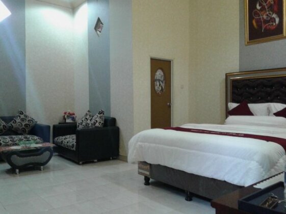 Eljie Hotel Syariah - Photo5