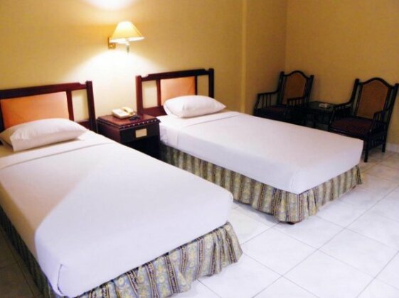 Hotel Yulia - Photo2