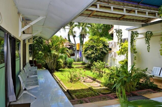 Jambura Inn - Photo4