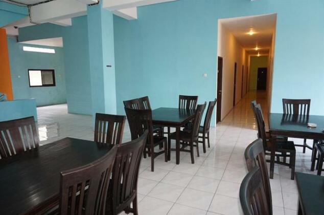 Griya Surya Hotel - Photo4