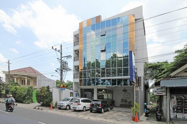 RedDoorz Plus @ Jl Jendral Sudirman Sukoharjo