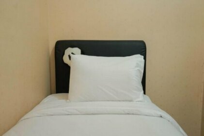 2br Cozy Green Pramuka Apartment By Travelio